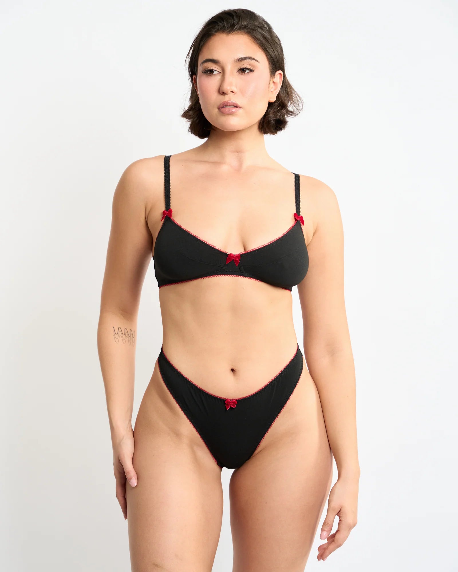 Chouchou Intimates Georgia Organic Cotton Bralette | Black