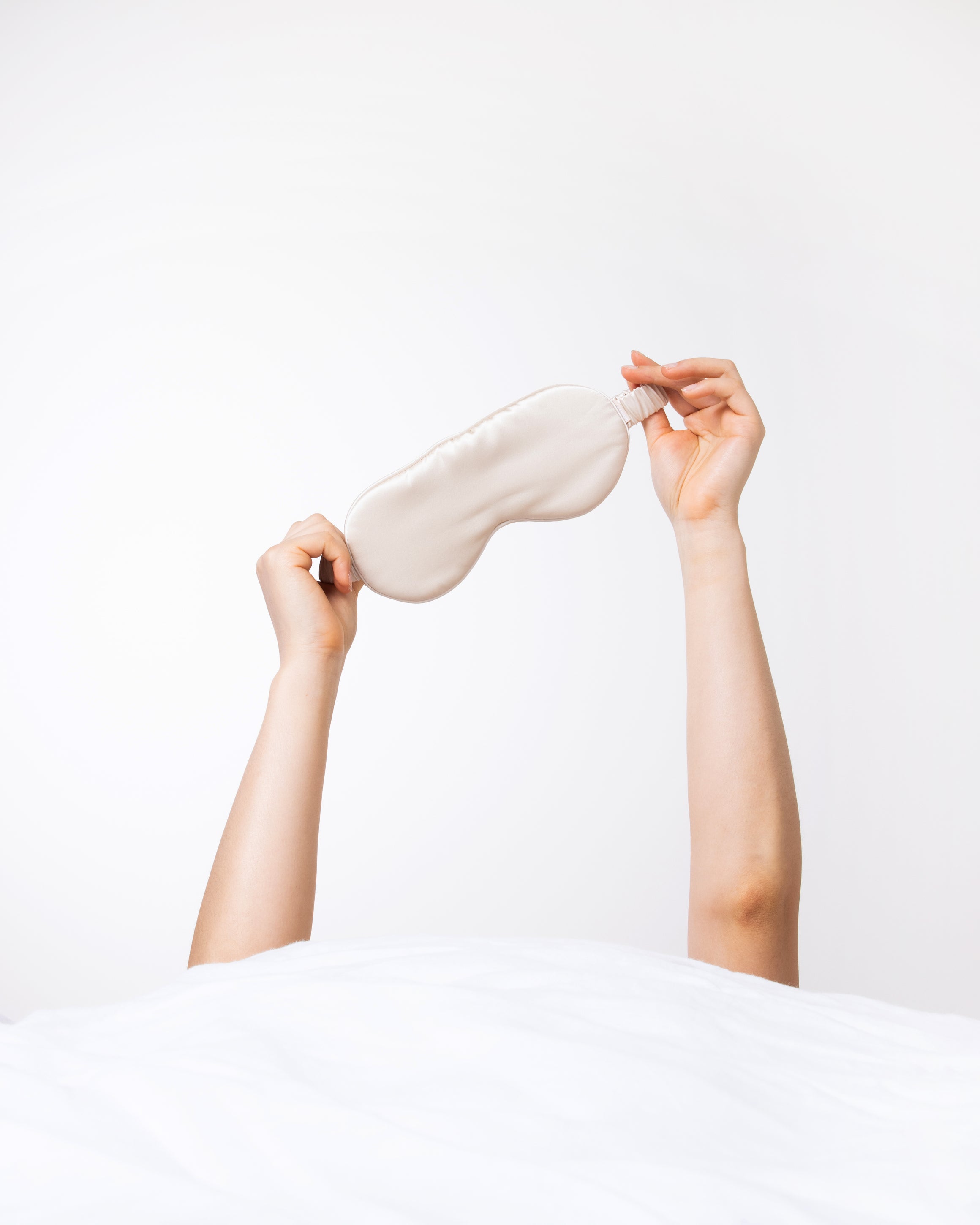 Souszy Silk Sleeping Mask | Champagne