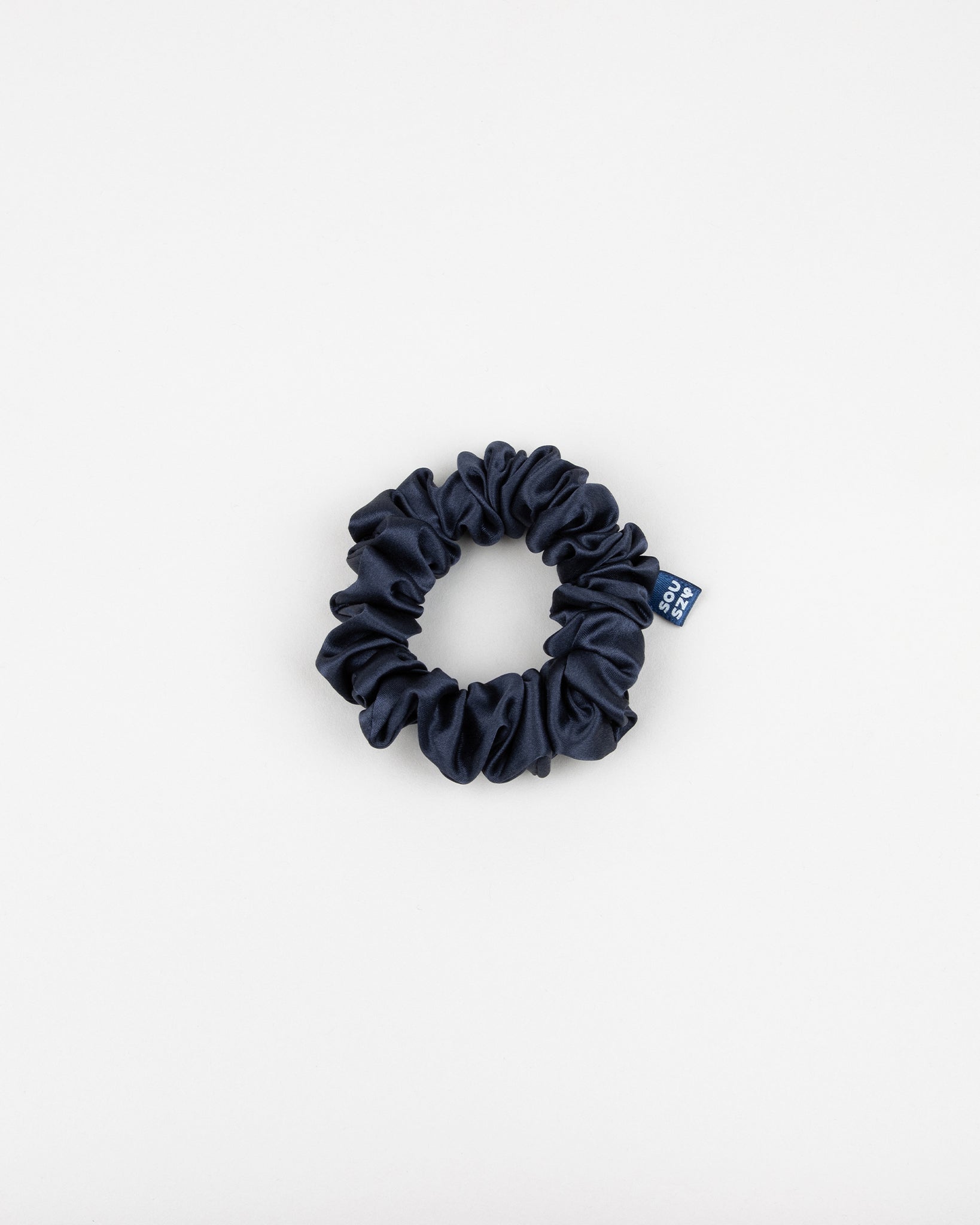 Souszy Mulberry Silk Medium Scrunchie