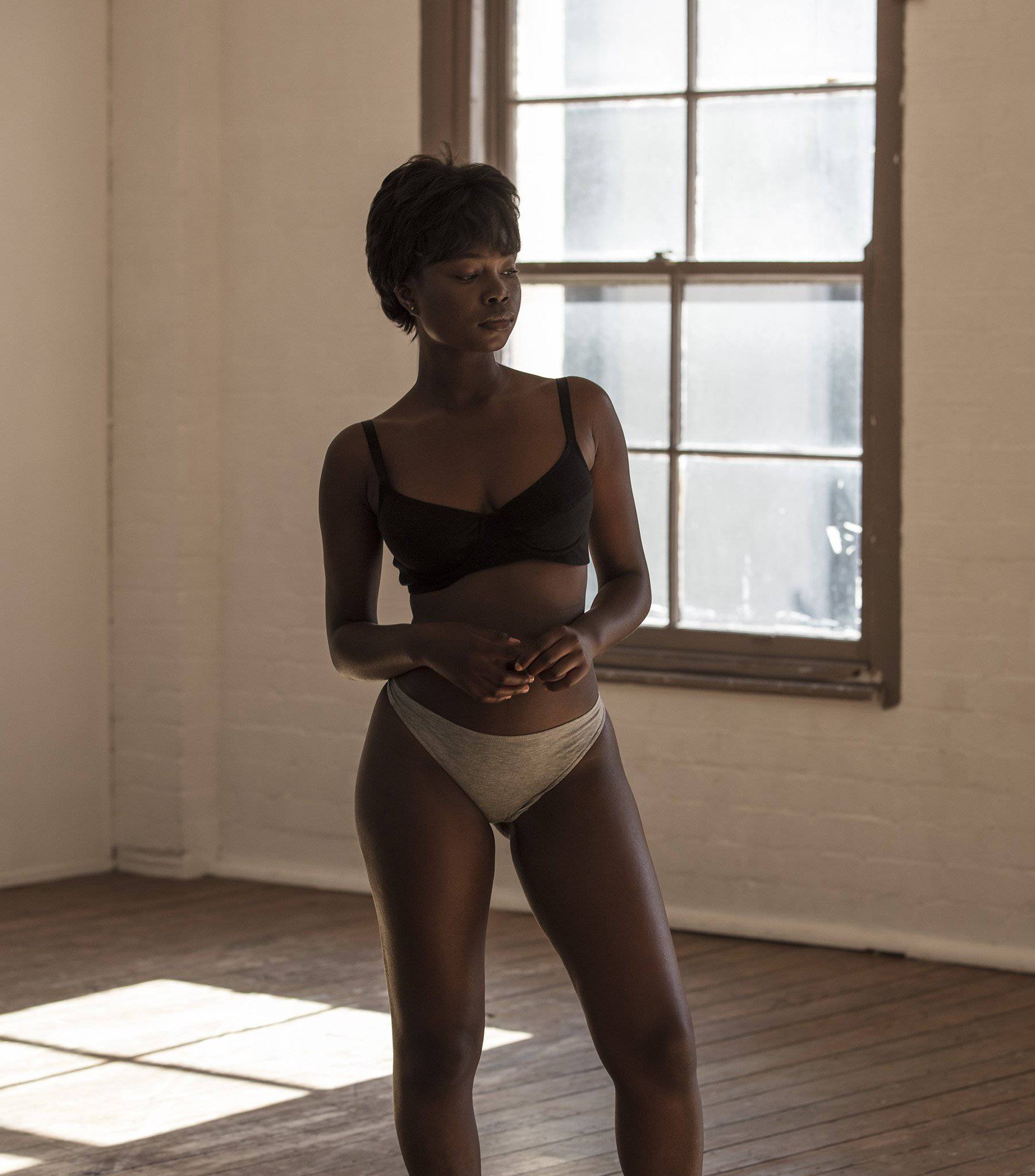 Basic Underwire Bra | Black - Souszy - NICO