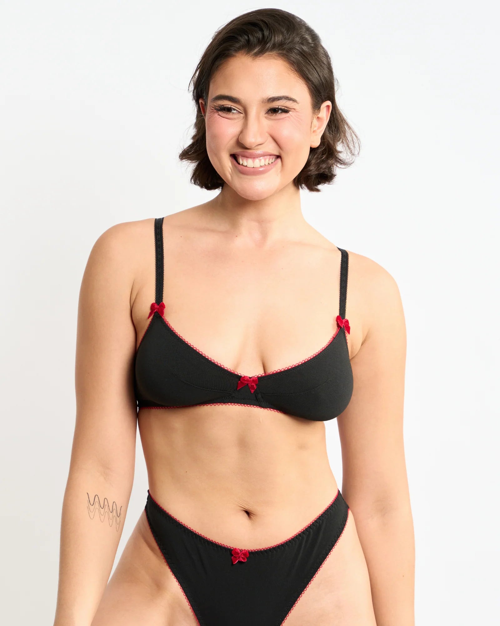 Chouchou Intimates Georgia Organic Cotton Bralette | Black