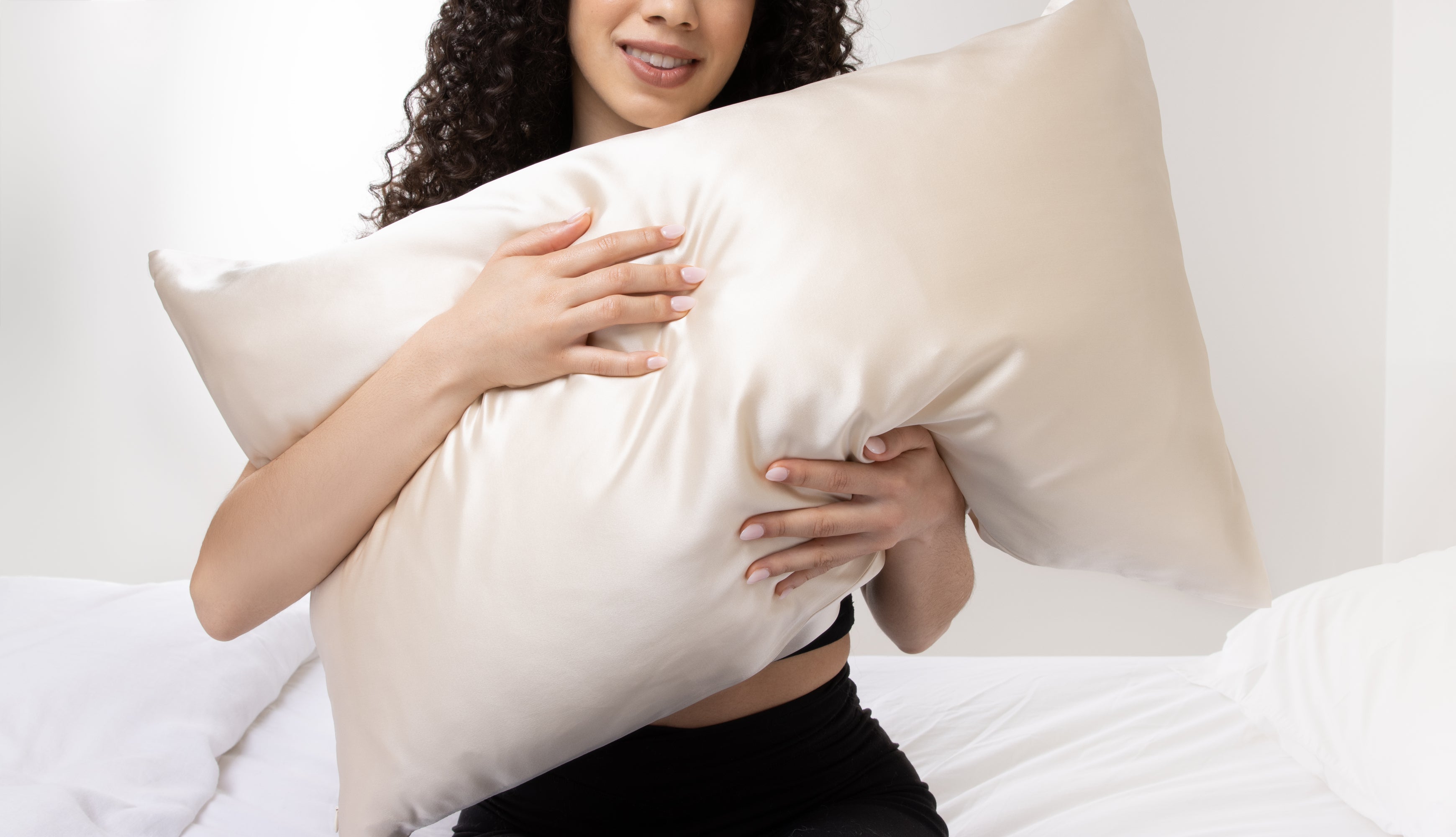 Souszy Silk Pillowcase | Champagne