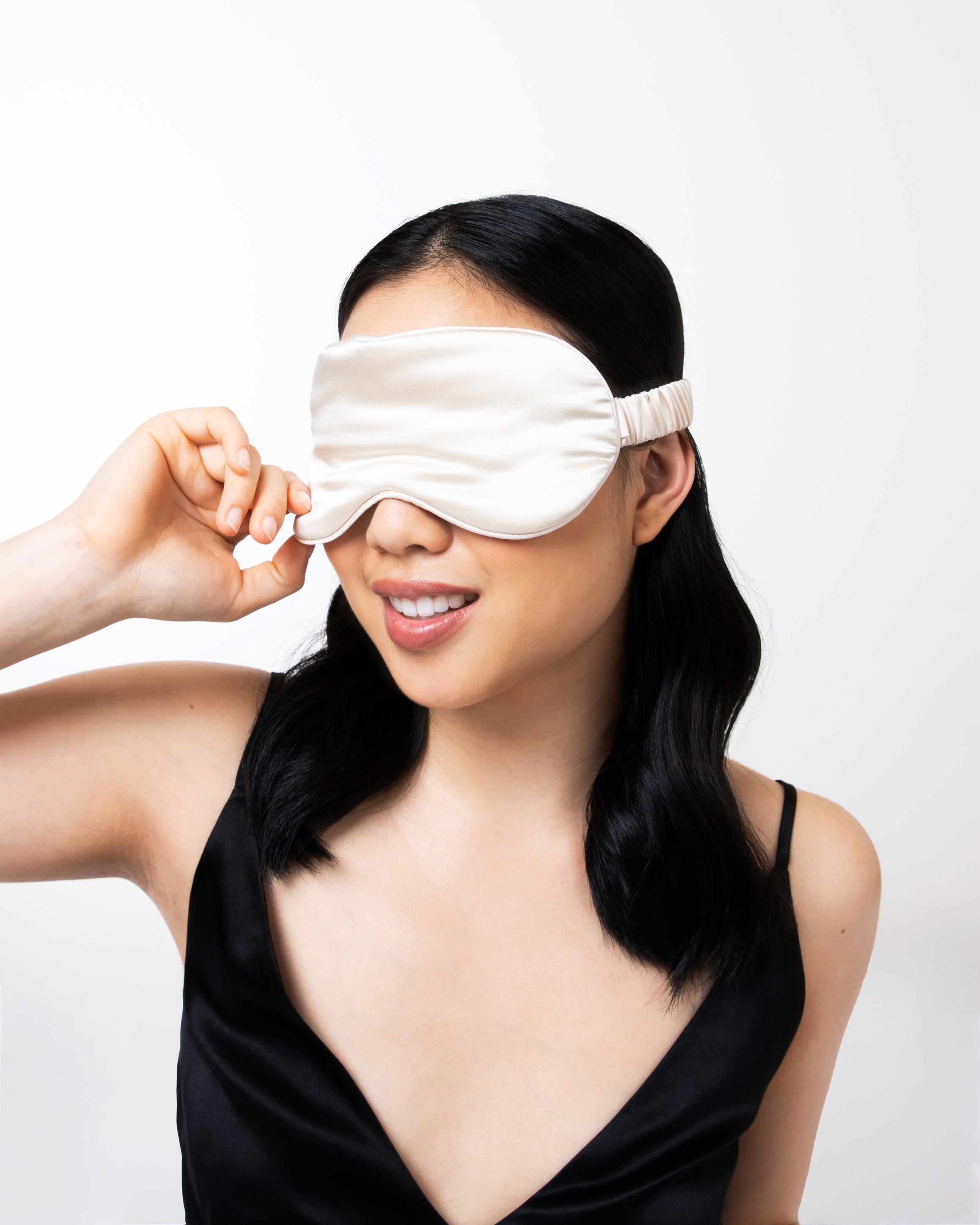 Souszy Silk Sleeping Mask | Champagne