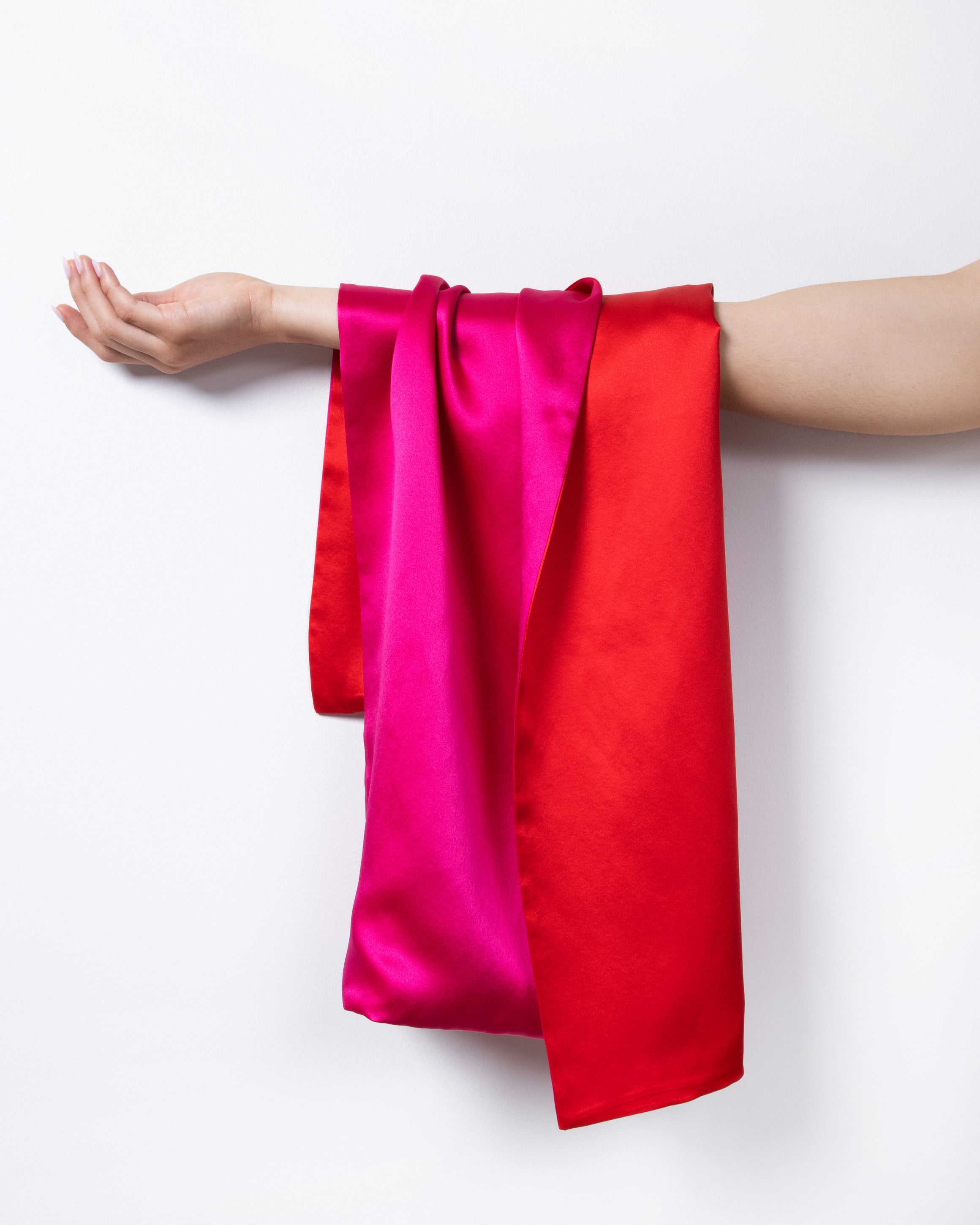 Souszy Silk Pillowcase | Cheeky Red & Pink