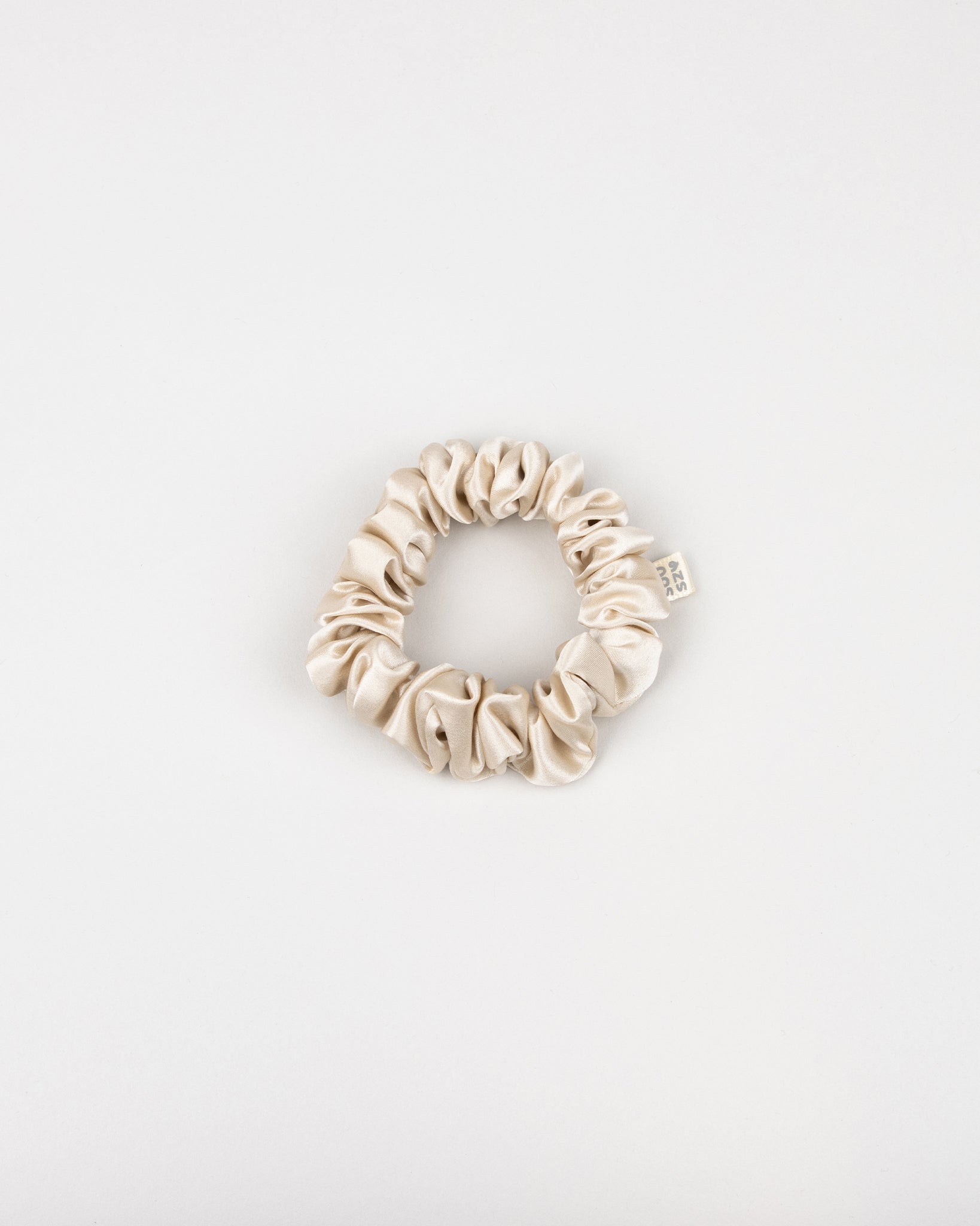 Souszy Mulberry Silk Medium Scrunchie